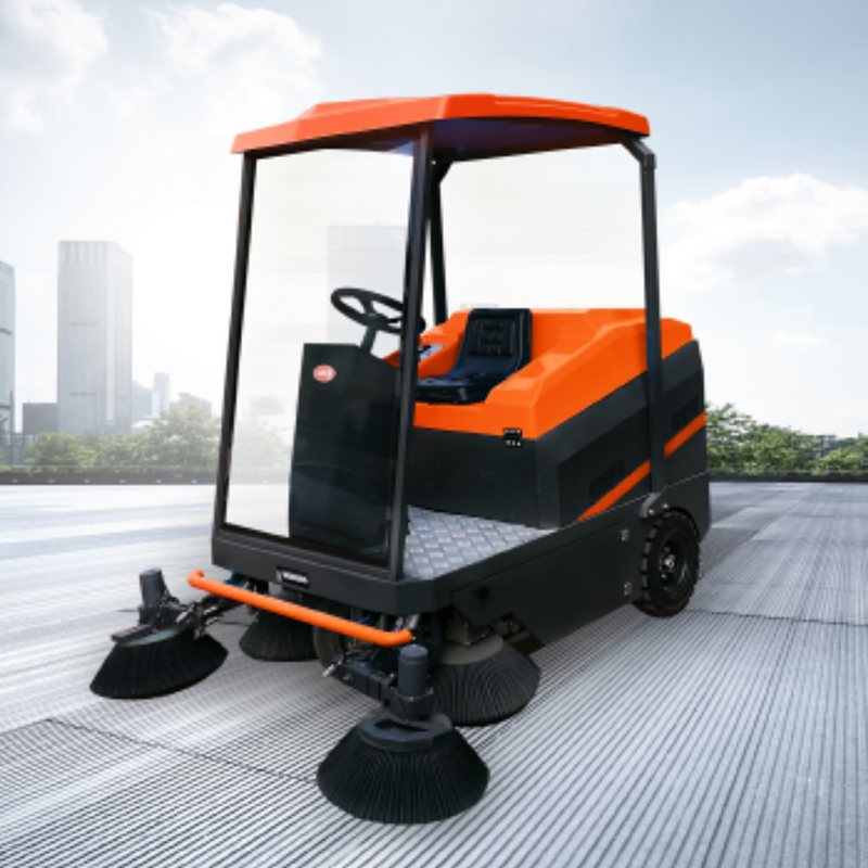 King Kong Ares Electric Ride-On Sweeper